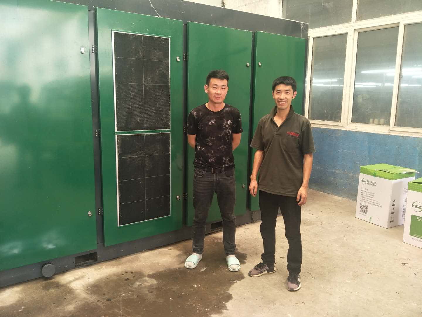 薩震節(jié)能空壓機(jī)客戶現(xiàn)場(chǎng)圖